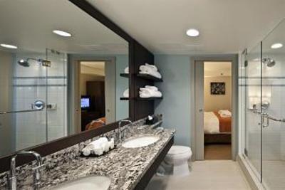 фото отеля Aava Whistler Hotel