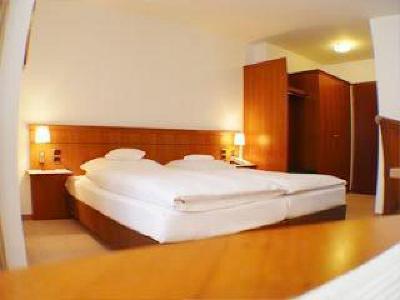 фото отеля Hotel Continental Bonn