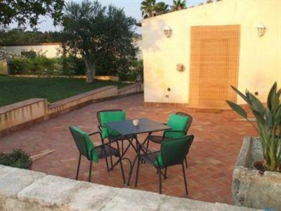 фото отеля Aguglia Agriturismo Country House Noto