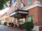 фото отеля Hampton Inn Alexandria - Old Town/King Street Metro