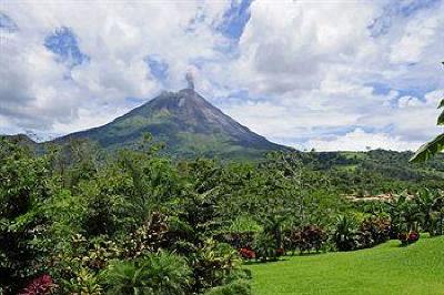 фото отеля Arenal Manoa Hotel & Spa