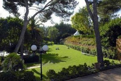 фото отеля Beach Club Font de Sa Cala