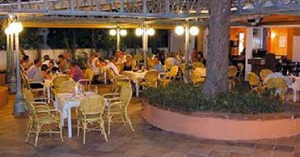фото отеля Beach Club Font de Sa Cala