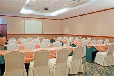 фото отеля Howard Johnson Plaza Hotel Manta Ecuador