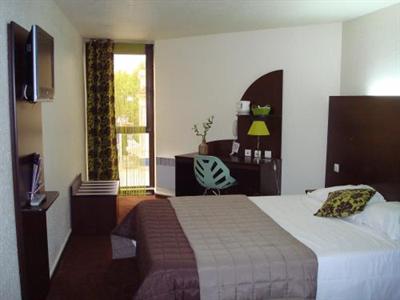 фото отеля Kyriad Hotel Montelimar