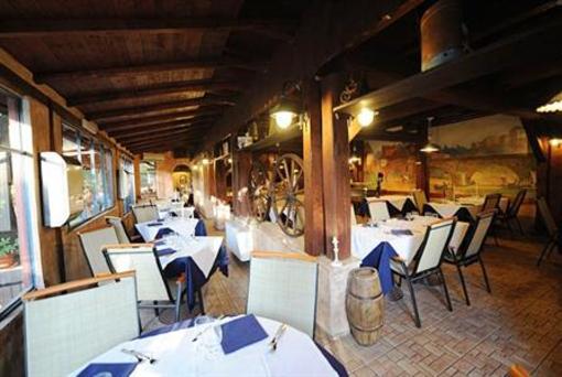 фото отеля Seven Hills Village Resort Rome