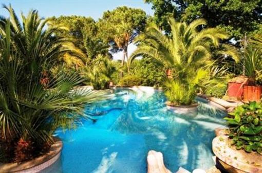 фото отеля Seven Hills Village Resort Rome