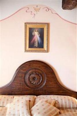 фото отеля Torre Sangiovanni Bed & Breakfast Todi
