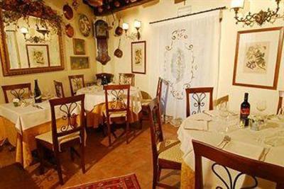 фото отеля Torre Sangiovanni Bed & Breakfast Todi