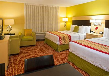 фото отеля TownePlace Suites Bethlehem Easton