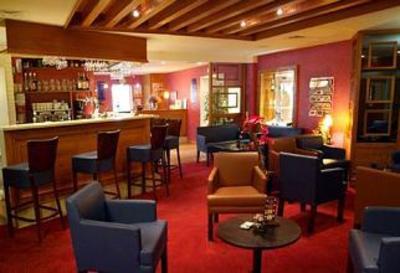 фото отеля Kyriad Hotel Beaune