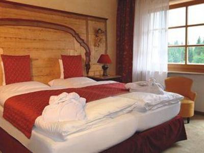 фото отеля Romantik Hotel Waxenstein