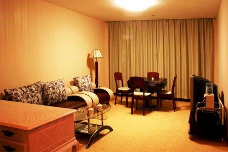 фото отеля June Hotel Changchun