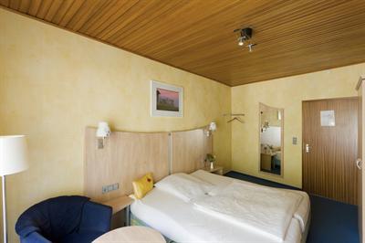 фото отеля Hotel Aquarius Braunschweig