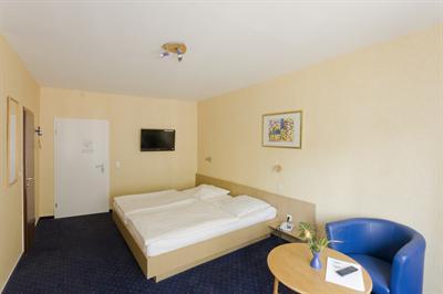фото отеля Hotel Aquarius Braunschweig