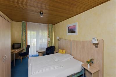 фото отеля Hotel Aquarius Braunschweig