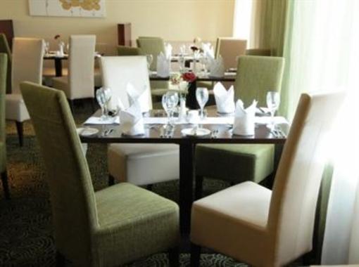 фото отеля McWilliam Park Hotel Claremorris