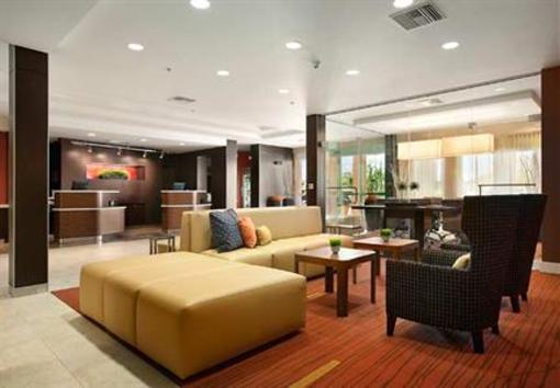 фото отеля Courtyard by Marriott Ventura - Simi Valley