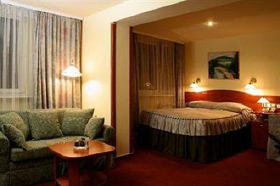 фото отеля Tarnovia Hotel