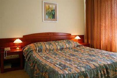 фото отеля Tarnovia Hotel