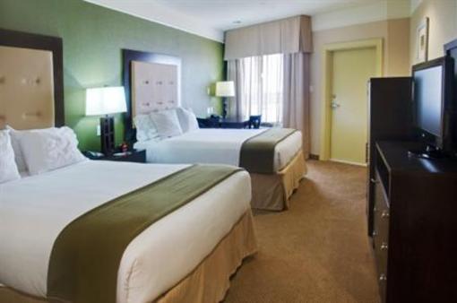 фото отеля Holiday Inn Express Hotel & Suites Galveston West - Seawall
