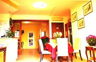 фото отеля Suitehotel Kaly Ventimiglia