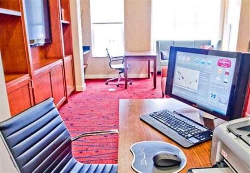 фото отеля Residence Inn Charlotte Concord