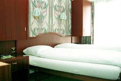 фото отеля Hotel Murtenhof & Krone
