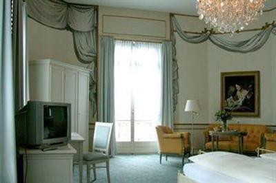 фото отеля Hotel Murtenhof & Krone