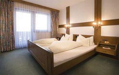 фото отеля Hotel Der Leutascherhof Leutasch