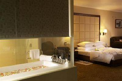 фото отеля Sea Links Beach Hotel