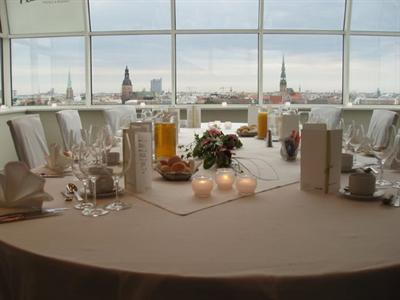 фото отеля Radisson Blu Daugava Hotel Riga