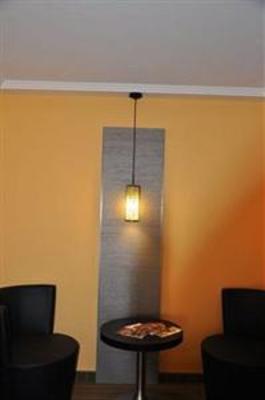 фото отеля Hotel Restaurant Le Fruitier Villedieu-les-Poeles