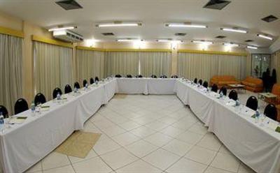 фото отеля Turrance Green Hotel