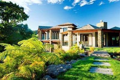фото отеля Lake Okareka Lodge by lebua