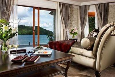 фото отеля Lake Okareka Lodge by lebua