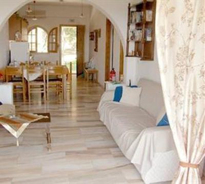 фото отеля Ipsia Apartments Paleokastritsa