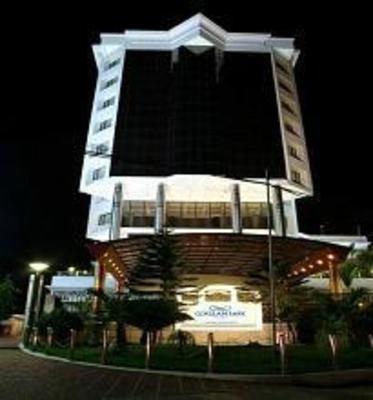 фото отеля Gokulam Park Hotel Kochi