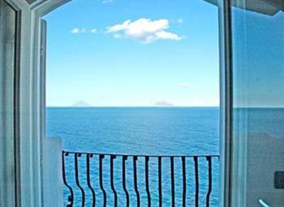 фото отеля Hotel Punta Scario