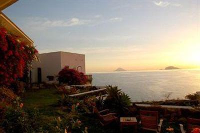 фото отеля Hotel Punta Scario