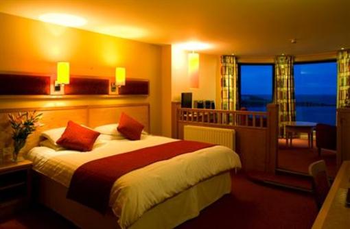 фото отеля Bayview Hotel Portballintrae