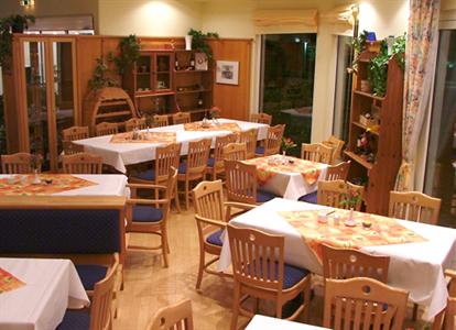 фото отеля Quality Hotel Am Tierpark Gotha
