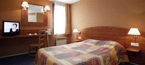 фото отеля Kyriad Caen Sud Ifs Hotel