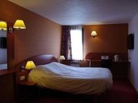 Kyriad Caen Sud Ifs Hotel