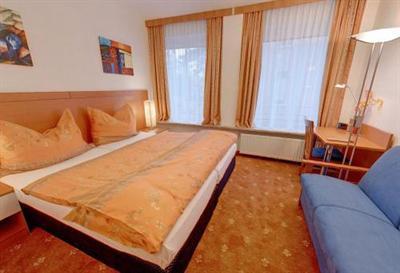 фото отеля Hotel Garni Evido