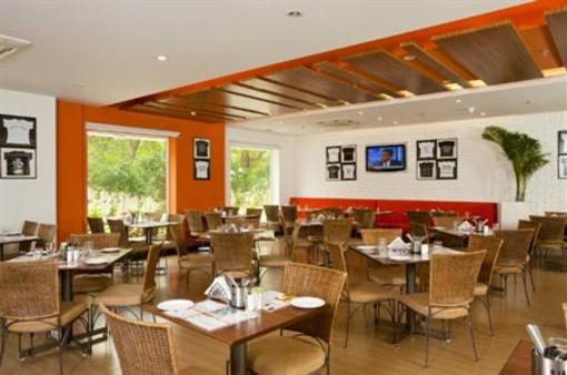 фото отеля Lemon Tree Hotel Ahmedabad