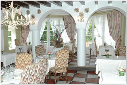 фото отеля Hotel La Roseraie