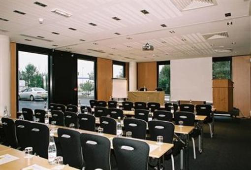фото отеля Holiday Inn Bordeaux Sud Pessac