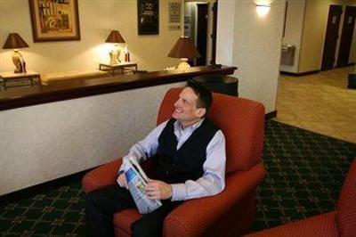 фото отеля Hampton Inn Atlanta - Cumberland Mall / NW