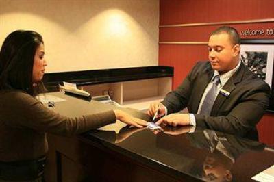 фото отеля Hampton Inn Atlanta - Cumberland Mall / NW